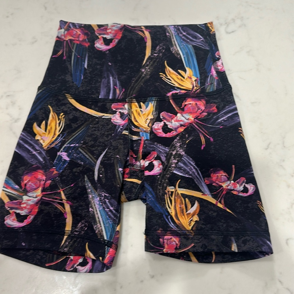 Align bike shorts